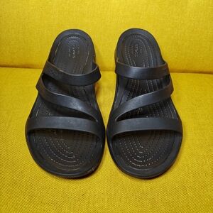 LIKE NEW CROCS Swiftwater Iconic Comfort Slide Black Sandal Women's Size 7